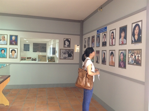 Exposition Les femmes du Sud avec la presse à HCM-Ville